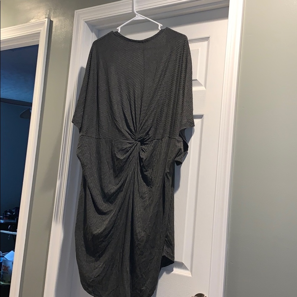 Cardigan - Picture 2 of 3